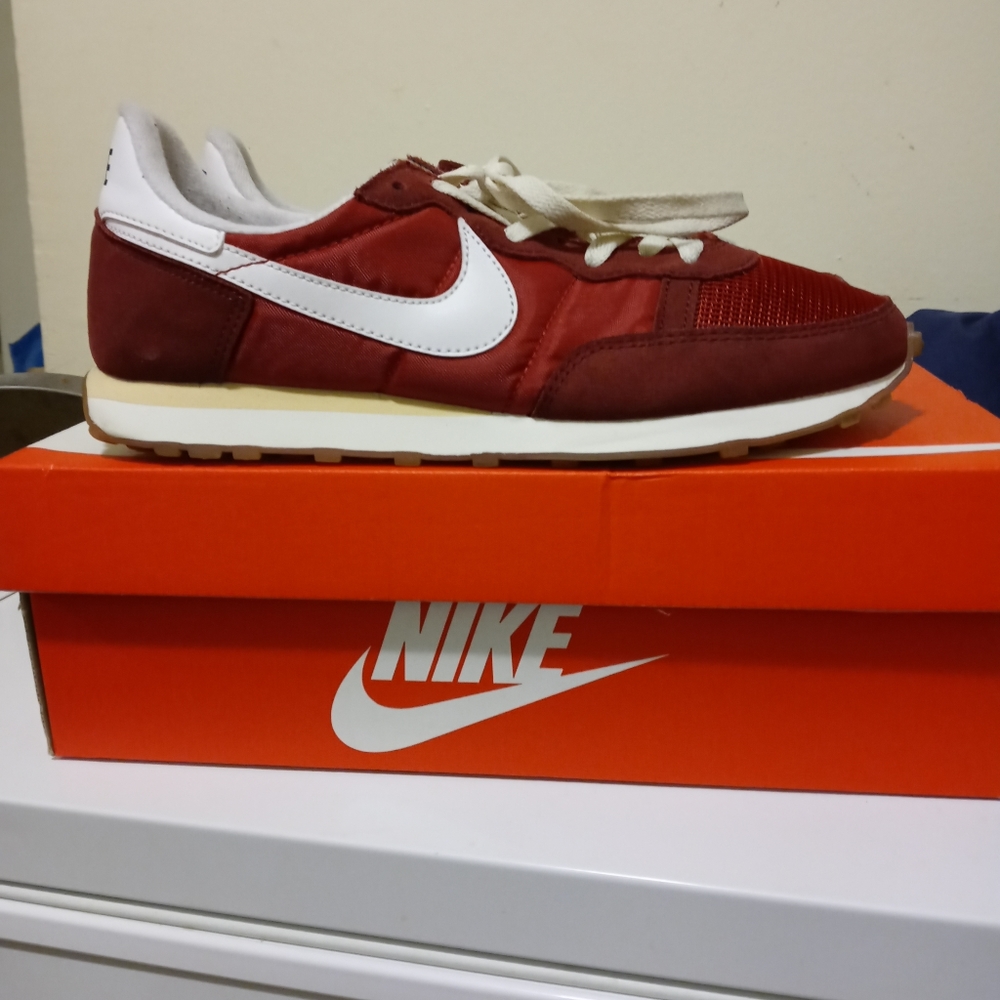 Nike challenger og